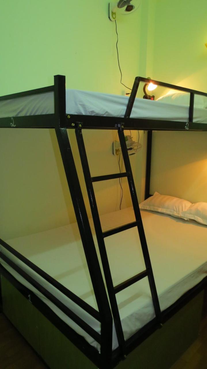 Hanoi Massive Hostel Eksteriør bilde